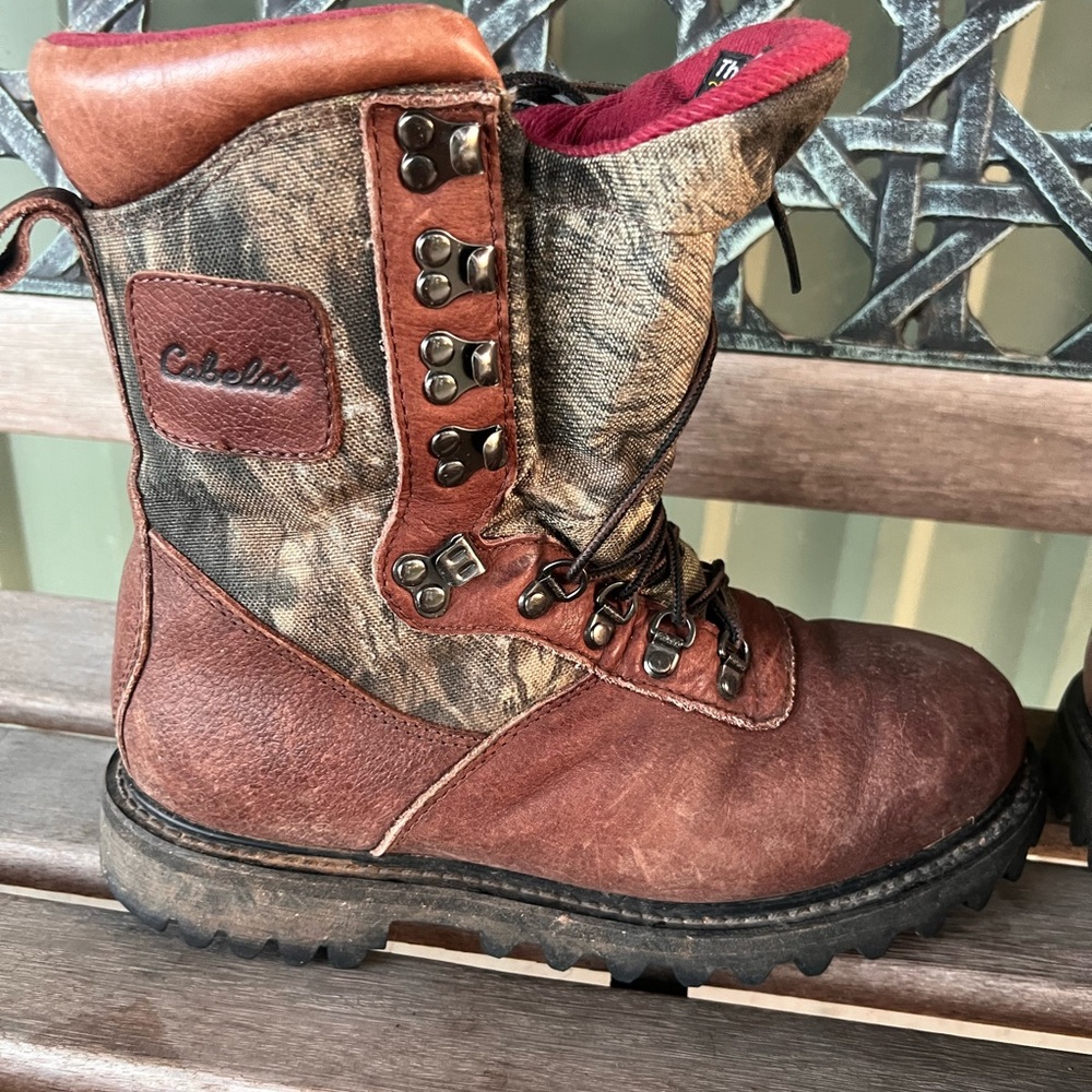 Cabela's Iron Ridge GORE-TEX Hunting Boots for Men size 9.5